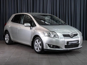 Хетчбэк Toyota Auris 2008 года, 700000 рублей, Волгоград