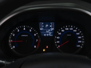 Седан Hyundai Solaris 2014 года, 919000 рублей, Тюмень