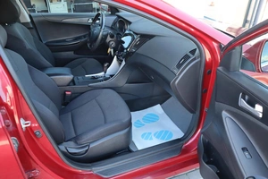 Седан Hyundai Sonata 2012 года, 950000 рублей, Мирное