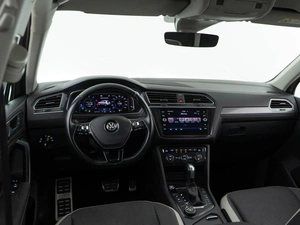 Внедорожник Volkswagen Tiguan 2020 года, 2829050 рублей, Москва