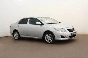 Седан Toyota Corolla 2008 года, 642000 рублей, Орёл