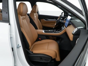 Внедорожник Geely Atlas 2025 года, 3289046 рублей, Москва