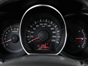 Седан Kia Rio 2011 года, 849000 рублей, Кирилловка