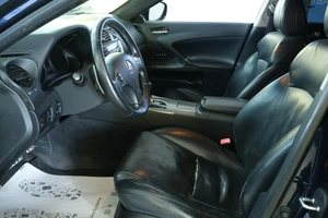 Седан Lexus IS 2007 года, 989000 рублей, Омск