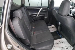 Внедорожник Toyota RAV4 2018 года, 2599000 рублей, Красноярск
