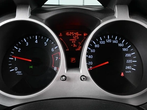 Внедорожник Nissan Juke 2014 года, 1199000 рублей, Аксай