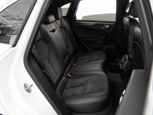 Внедорожник Porsche Macan S 2017 года, 4539999 рублей, Москва