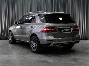 Внедорожник Mercedes-benz M-класс 2012 года, 2599000 рублей, Тюмень