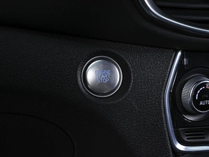 Внедорожник Hyundai Santa Fe 2018 года, 2348000 рублей, Ставрополь