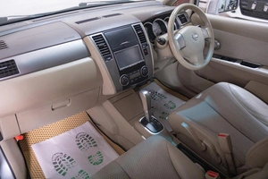 Хетчбэк Nissan Tiida 2010 года, 779000 рублей, Томск