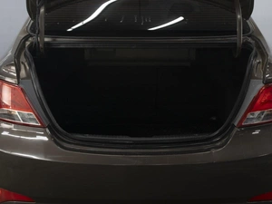 Седан Hyundai Solaris 2016 года, 830000 рублей, Омск