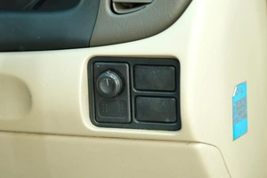 Седан Nissan Bluebird Sylphy 2002 года, 379000 рублей, Омск