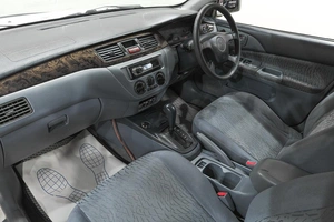 Седан Mitsubishi Lancer Cedia 2002 года, 319000 рублей, Новокузнецк