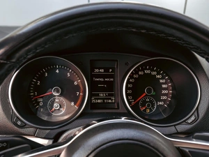 Хетчбэк Volkswagen Golf 2009 года, 930000 рублей, Краснодар