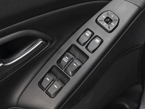 Внедорожник Hyundai ix35 2014 года, 1640000 рублей, Омск