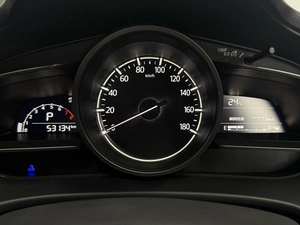 Хетчбэк Mazda Axela 2016 года, 1167000 рублей, Красноярск
