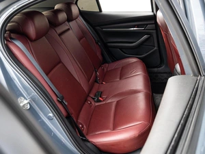 Седан Mazda 3 2022 года, 2340000 рублей, Краснодар