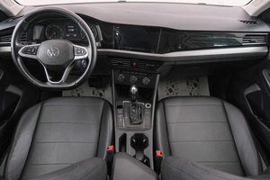 Седан Volkswagen Bora 2021 года, 1899000 рублей, Красноярск