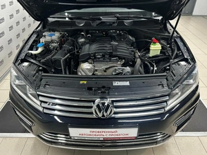 Внедорожник Volkswagen Touareg 2016 года, 3149000 рублей, Красноярск