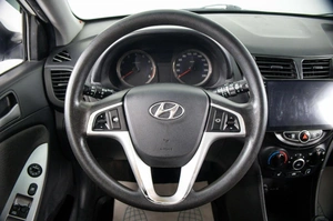 Хетчбэк Hyundai Solaris 2012 года, 649000 рублей, Пермь