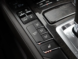 Внедорожник Porsche Cayenne 2015 года, 3800000 рублей, Краснодар