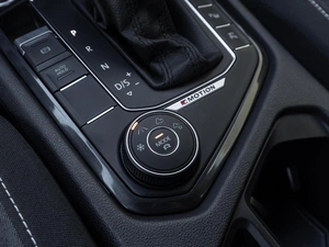 Внедорожник Volkswagen Tiguan 2018 года, 2392000 рублей, Волгоград