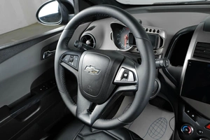 Хетчбэк Chevrolet Aveo 2014 года, 639000 рублей, Тюмень