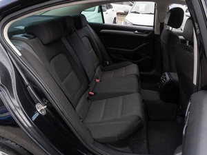 Седан Volkswagen Passat 2018 года, 1699000 рублей, Саратов