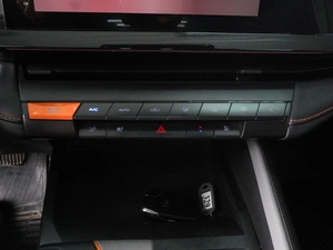 Лифтбек Changan UNI-V 2023 года, 2398000 рублей, Минеральные Воды