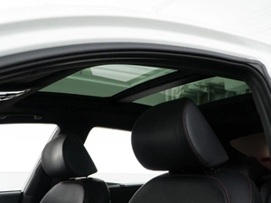 Седан Kia Optima 2019 года, 2098999 рублей, Москва