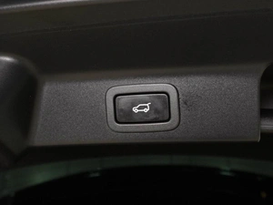 Внедорожник Jaguar F-Pace 2016 года, 3350000 рублей, Воронеж