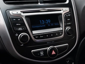 Седан Hyundai Solaris 2016 года, 1350000 рублей, Краснодар