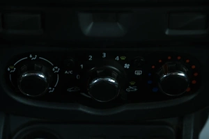 Внедорожник Renault Duster 2018 года, 999000 рублей, Омск