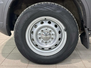 Внедорожник Chevrolet Niva 2012 года, 655000 рублей, Красноярск