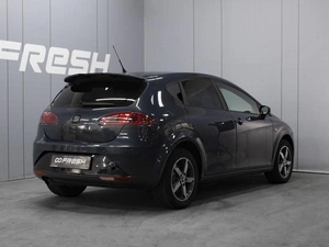 Хетчбэк SEAT Leon 2008 года, 570000 рублей, Омск