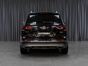 Внедорожник Volkswagen Tiguan 2017 года, 3109000 рублей, Тюмень