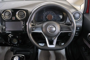 Хетчбэк Nissan Note 2018 года, 1529000 рублей, Омск