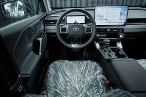 Внедорожник Toyota RAV4 2026 года, 4049000 рублей, Красноярск