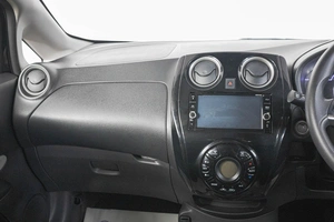 Хетчбэк Nissan Note 2017 года, 1069000 рублей, Кемерово
