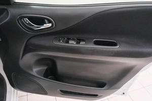 Минивэн Nissan Serena 2015 года, 1489000 рублей, Красноярск