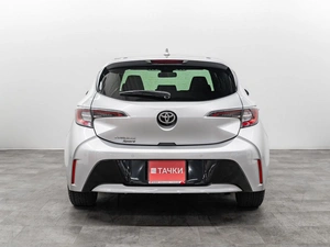 Хетчбэк Toyota Corolla 2020 года, 1900000 рублей, Красноярск