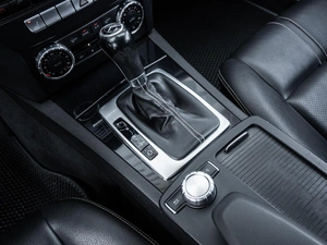 Седан Mercedes-benz C-класс 2011 года, 1425000 рублей, Ставрополь