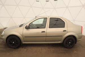 Седан Renault Logan 2011 года, 860000 рублей, Орёл