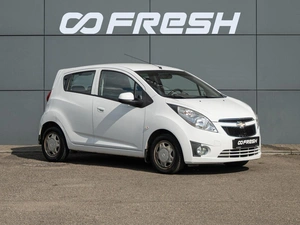 Хетчбэк Chevrolet Spark 2013 года, 865000 рублей, Краснодар