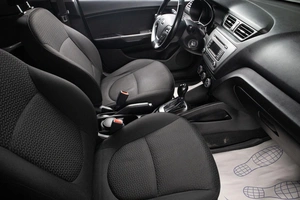 Седан Kia Rio 2015 года, 999000 рублей, Оренбург