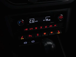 Лифтбек Volkswagen Polo 2020 года, 1833032 рублей, Москва