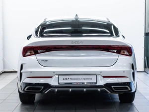 Седан Kia K5 2022 года, 2990000 рублей, Красноярск