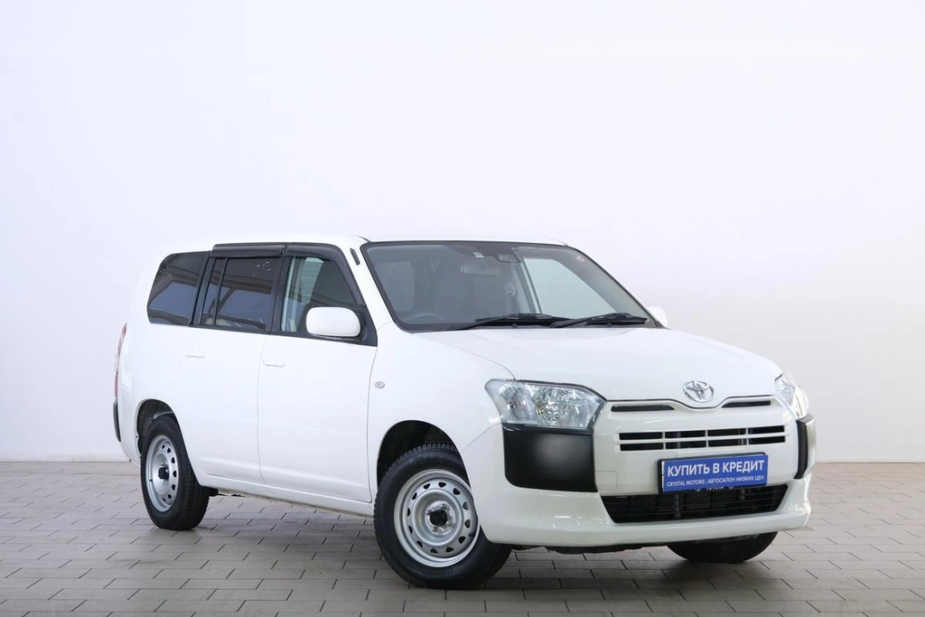 Универсал Toyota Probox 2020 года, 1349000 рублей, Омск