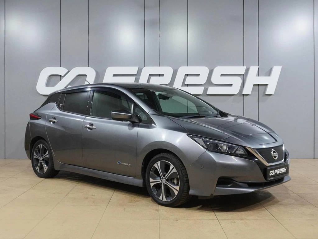 Хетчбэк Nissan Leaf 2017 года, 1679000 рублей, Воронеж