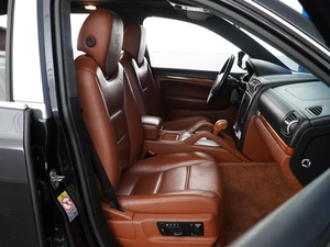 Внедорожник Porsche Cayenne Turbo 2007 года, 1499046 рублей, Москва